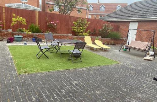 West Thurrock House | J S mentions