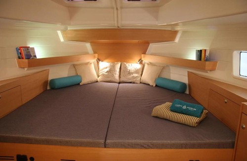 Wilkasy Boat Rental | Jacht motorowy Platinum 989 FLYbridge – 115 KM