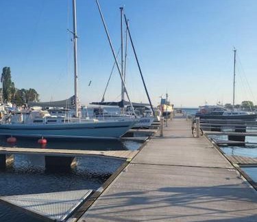Jastarnia Boat Rental | Jacht w Marinie Jastarnia