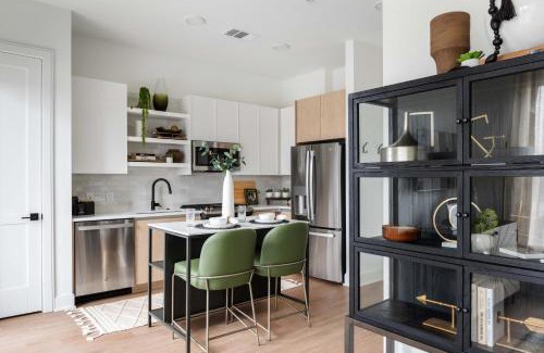 Old Fourth Ward House | Jade Junction