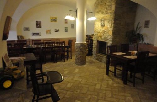 Velka Jesenice Hotel | Jakubův Nový Dvůr