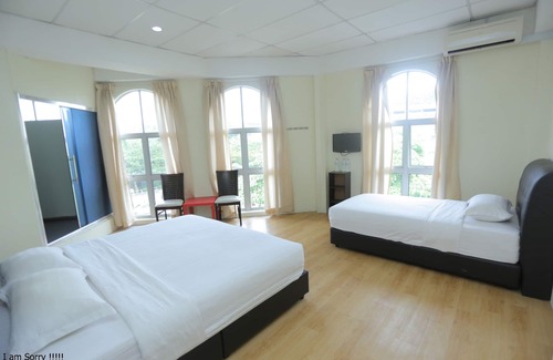 Kota Warisan Hotel | JAM Hotel near ERL Salak Tinggi Sepang