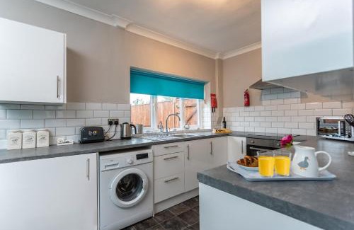 Middlesbrough House | James Cook Accommodation