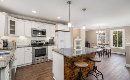 Charleston House | James Island 2br Eco-haven Beachgolfdowntown!
