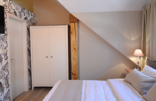 Siska District Bed & Breakfast | Janez Rooms