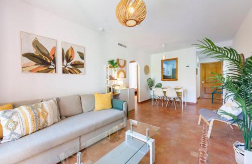 Vera Beach Apartment | Jardín privado # NETFLIX # Playa a 8min # WIFI # Familia # Apartamento