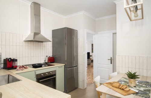 Ensanche Centro Apartment | Jardines del Puerto with View