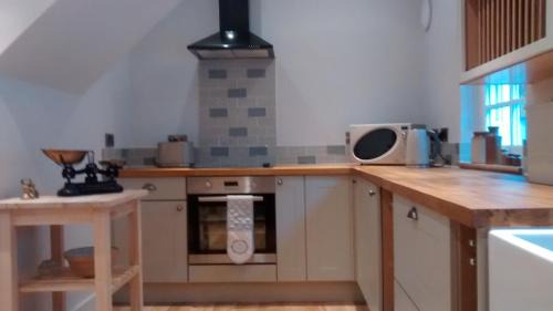 Llangollen House | Jasmine Cottage