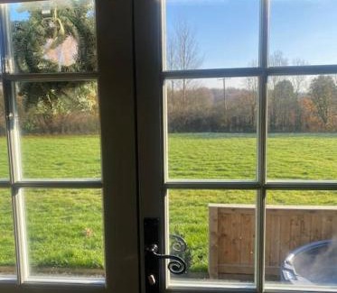 Staple Hill Apartment | Jasmine Hut