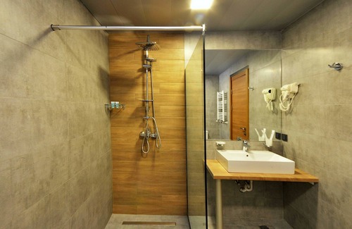 Tbilisi Hotel | Jazz Hotel
