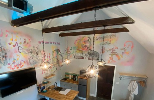 Sanford Apartment | Jazz Loft