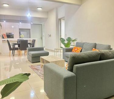 Seri Tanjung Pinang Apartment | Jazz Suites Seaview with Bathtub - 2901