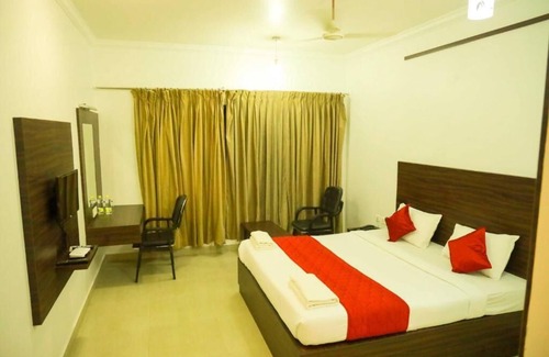 Srirangam Hotel | JB Residency