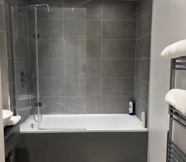 Newham Apartment | JDK 2 bedroom Executive Luxury Apartments