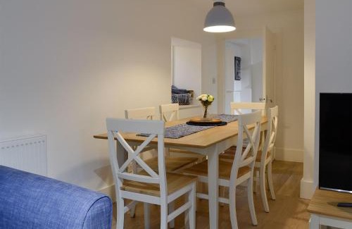 Cullen House | Jebel