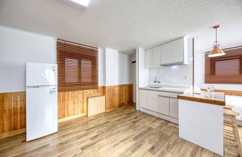 Hwaseong Apartment | Jebudo Olle Pension