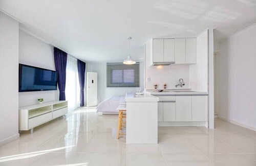 Hwaseong Apartment | Jebudo Olle Pension