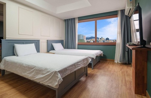 Downtown House | Jeju Hiker Hotel