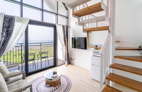 Hallim House | Jeju Jeobadae Nuwo