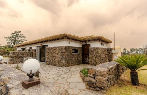 Aewol House | Jeju Stay Hyun