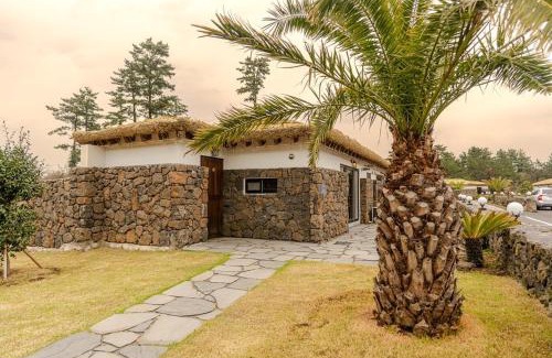 Aewol House | Jeju Stay Hyun