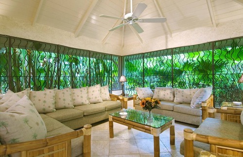 Gibbs Bay Villa | Jessamine