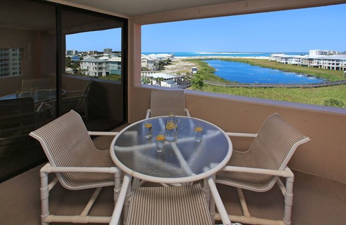 Holiday Isle House | Jetty East 516b by Best Beach Getaways