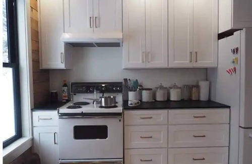 Cataldo House | Jewelbox cabin in Cataldo