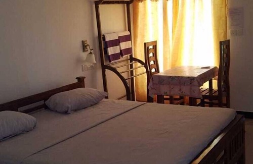 Nilaveli Hotel | JEYs Place