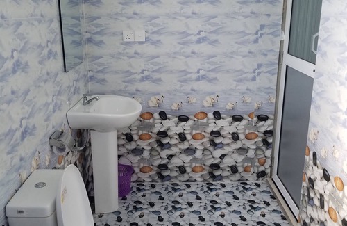 Nilaveli Hotel | JEYs Place