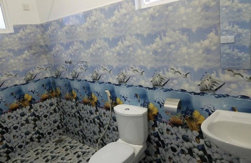Nilaveli Hotel | JEYs Place