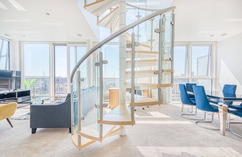 Docklands Apartment | Jibbs Corner Penthouse Apartment
