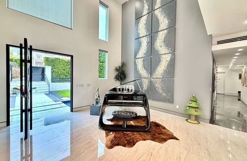 Mount Wilson House | Jie's Choice - Enchanted Garden Hideout