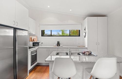 Jindabyne House | Jillamatong 14 - 3BR House l Pet Friendly l Fenced Backyard l WiFi
