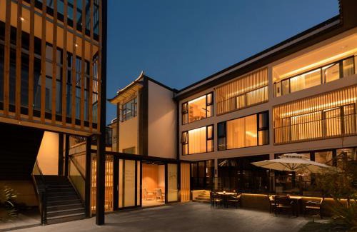 Dali Ancient Town House | Jingjie Garden Holiday Homestay