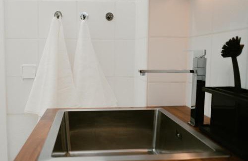 Loebtau Apartment | JINO Dresden I Zentrumsnah - WLAN - Küche