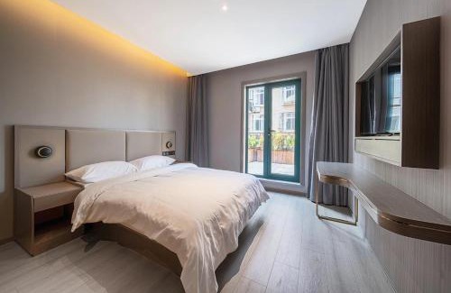 Putuo Hotel | Jitai Boutique Hotel - Central District Bailian Qilian Mountain South Road Metro Station Branch