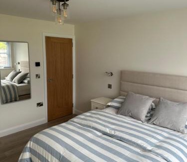 Newcastle House | JJs Retreat