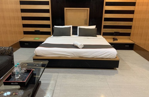 Nagpur Hotel | JK Rooms 148 Hotel Rahul Palace