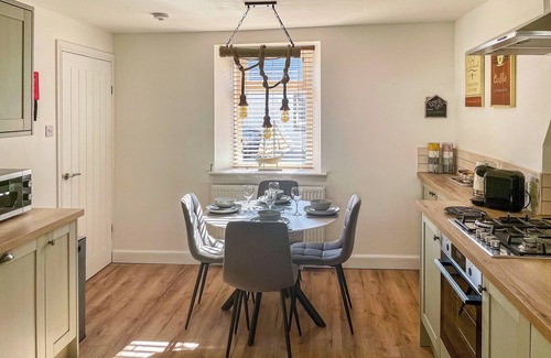 Buckie Cottage | Jock McMuffin Cottage