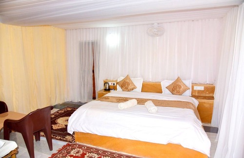 Amar Sagar Pol Resort | Jodhani Desert Camp & Resort Jaisalmer