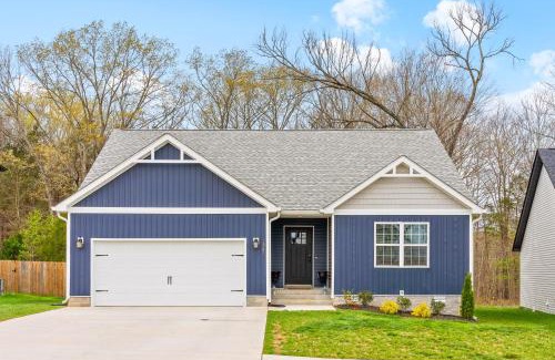 Clarksville House | John's Place 1365 Isaiah Drive