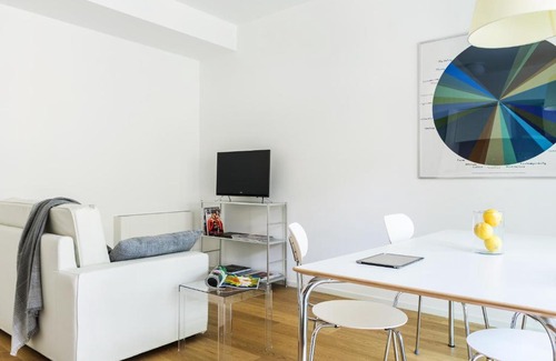 Washington Apartment | JOIVY Stylish 1-bedroom flat