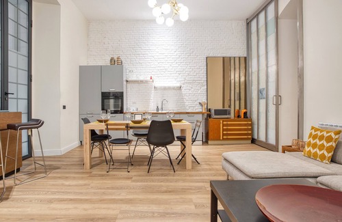 Lazzaretto Apartment | JOIVY Stylish Central Maisonette