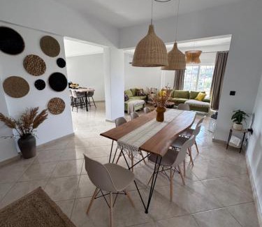 Asklipiio House | Jojo's Home