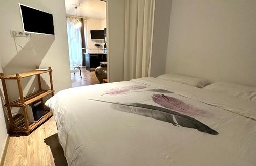 Carnot Apartment | Jolie 2 pièces à deux pas du Palais des Festivales