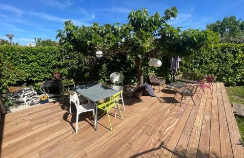 Le Puy-Sainte-Reparade House | Jolie maison de 95 m2 avec jardin proche Luberon