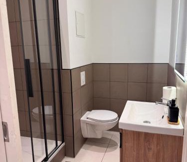 Halensee Apartment | Jomi Stays