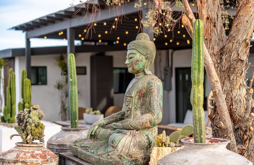 Joshua Tree House | Joshua Tree Wabi Sabi House - A Desert Hideaway
