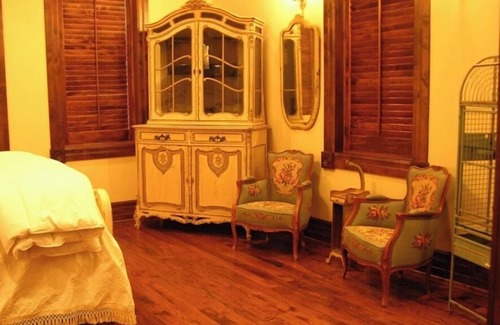 Jacksboro Bed & Breakfast | JR's Chophouse B&B